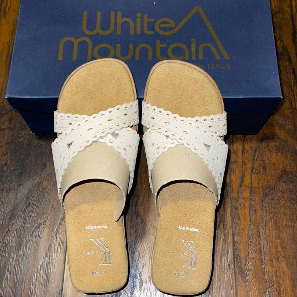 White Mountain size 6.5 “rice” color- like new
